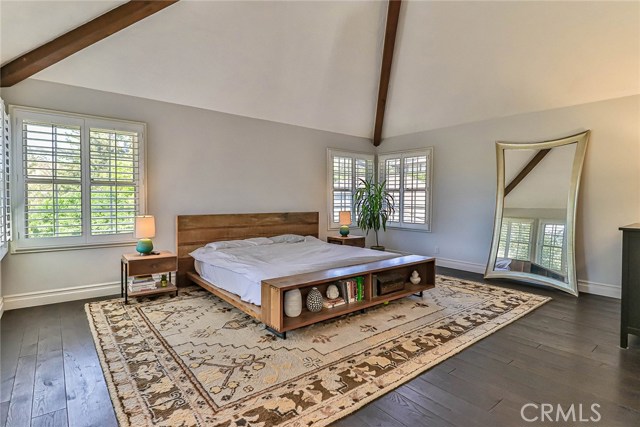 5 Bed Home for Sale in Westlake Village, California