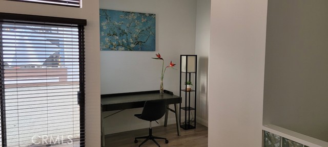 1 Bed Home for Sale in Studio City, California