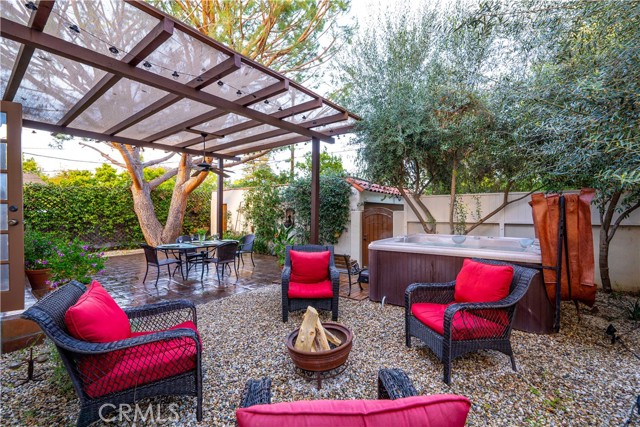 5 Bed Home for Sale in Studio City, California