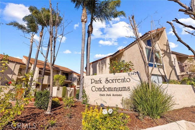 2 Bed Home for Sale in Calabasas, California