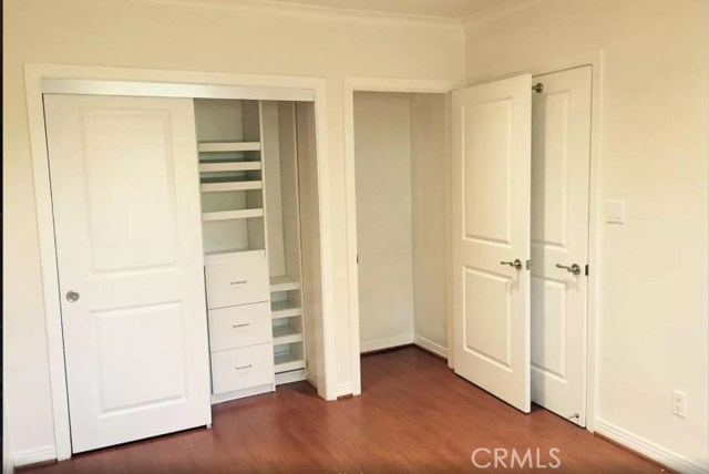  Income Home for Sale in Studio City, California
