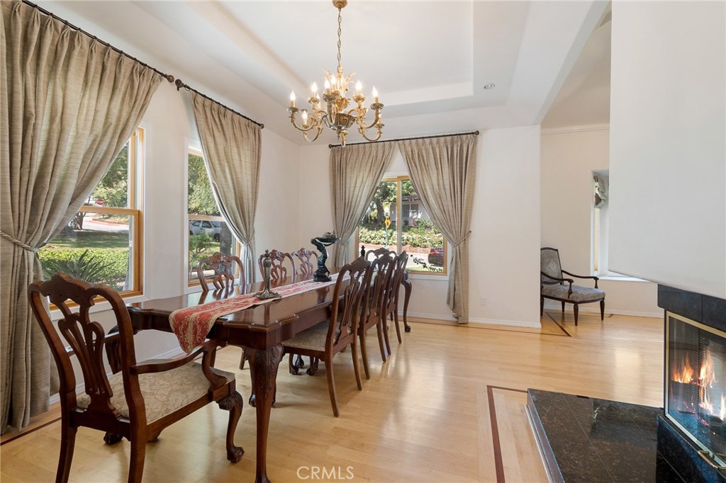 Photo for 1512 WABASSO Way, Glendale, CA 91208 - Listing #SR-19215623 1512 WABASSO Way, Glendale, CA 91208