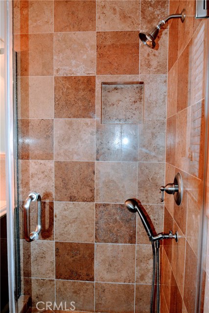 5 Bed Home for Sale in Granada Hills, California