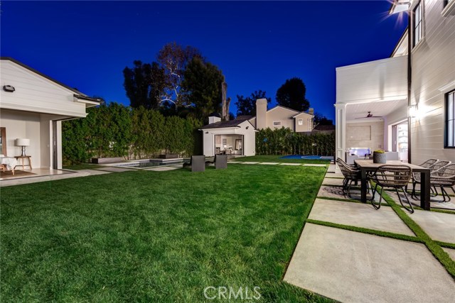 5 Bed Home for Sale in Encino, California