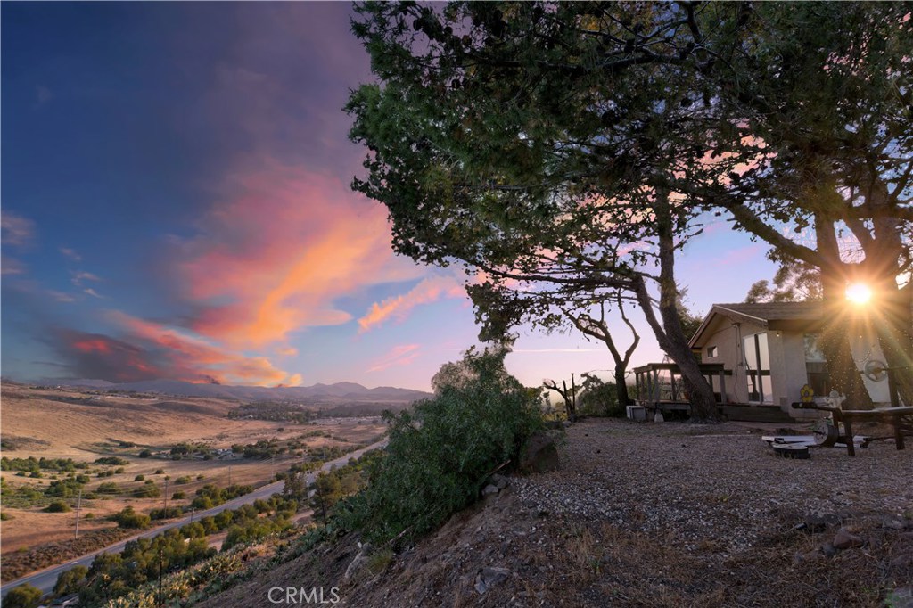 Photo of 815 Tierra Rejada Road, Simi Valley, CA 93065