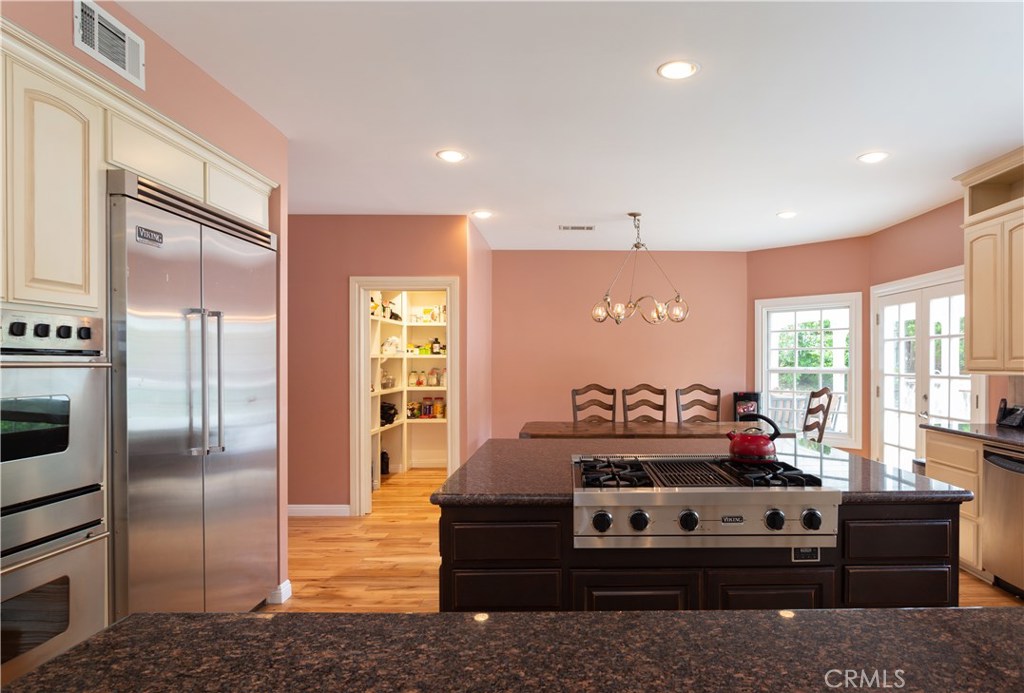Photo for 4733 Westchester Drive, Woodland Hills, CA 91364 - Listing #SR-19233022 4733 Westchester Drive, Woodland Hills, CA 91364