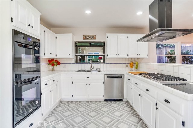 4 Bed Home for Sale in Valley Village, California