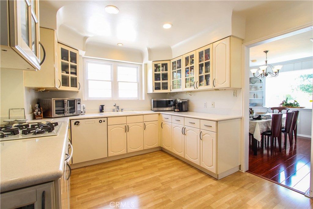 Photo for 1317 IDLEWOOD Road, Glendale, CA 91202 - Listing #SR-19113891 1317 IDLEWOOD Road, Glendale, CA 91202