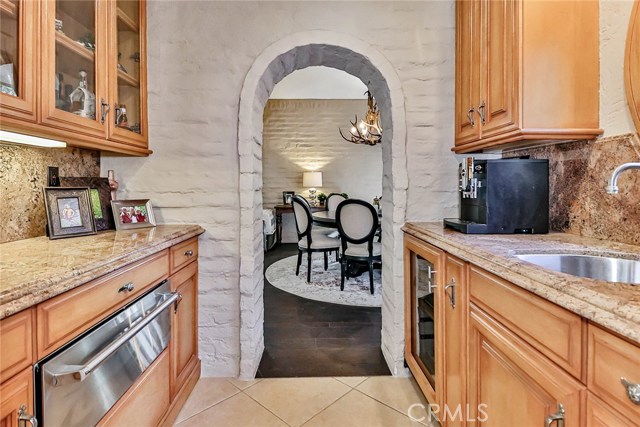 5 Bed Home for Sale in Westlake Village, California