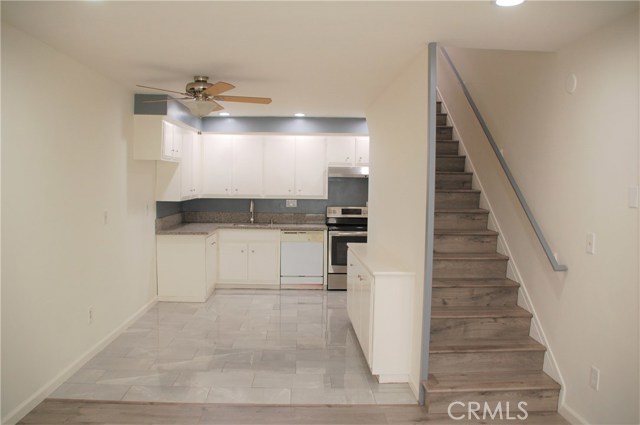 1 Bed Home for Sale in North Hollywood, California
