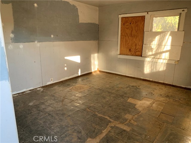 2 Bed Home for Sale in San Fernando, California