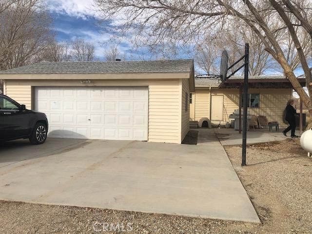 3 Bed Home for Sale in Mojave, California