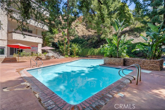 2 Bed Home for Sale in Los Angeles, California