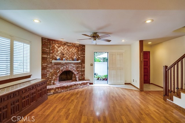 511 Meyer Lane, Redondo Beach, California 90278, 2 Bedrooms Bedrooms, ,1 BathroomBathrooms,Residential,Sold,Meyer,SR19152938
