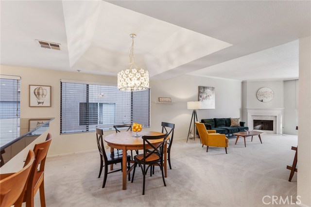 2 Bed Home for Sale in Sherman Oaks, California