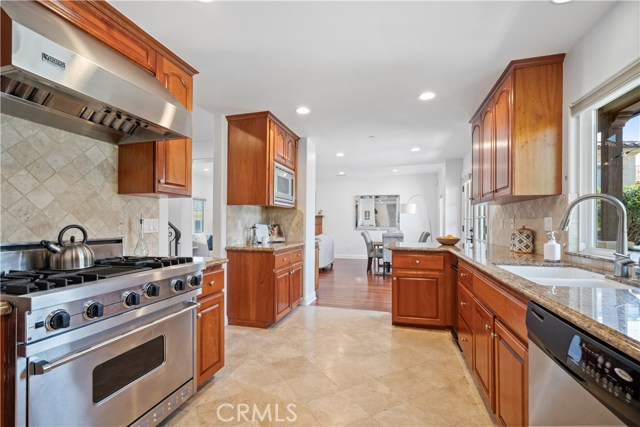 817 Garnet Street, Redondo Beach, California 90277, 3 Bedrooms Bedrooms, ,3 BathroomsBathrooms,Residential,Sold,Garnet,SR20234733