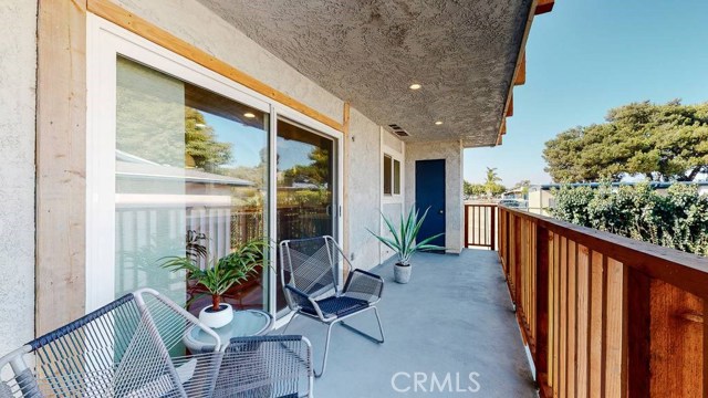 1427 12th Street, Manhattan Beach, California 90266, 2 Bedrooms Bedrooms, ,3 BathroomsBathrooms,Residential,Sold,12th,SR20201962