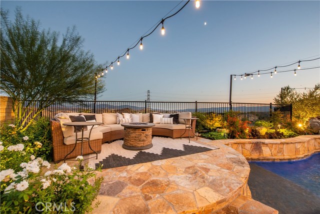5 Bed Home for Sale in Saugus, California