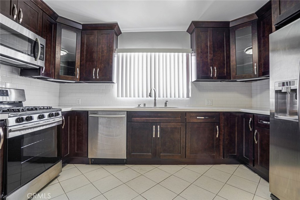 Photo for 1010 LINDEN Avenue, Glendale, CA 91201 - Listing #SR-19200501 1010 LINDEN Avenue, Glendale, CA 91201