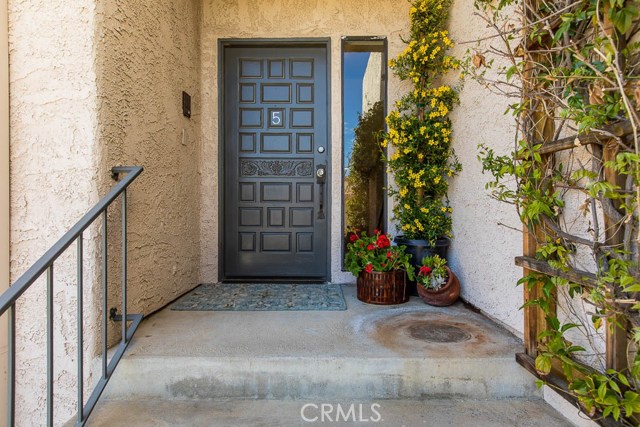 Photo of 4315 Freedom Drive #5, Calabasas, CA 91302