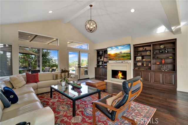 4 Bed Home for Sale in Calabasas, California