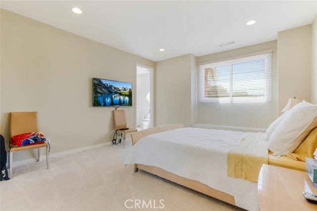 6 Bed Home for Sale in Calabasas, California