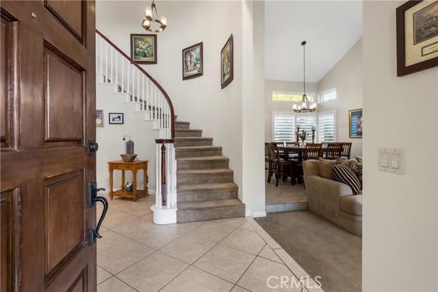5 Bed Home for Sale in Saugus, California