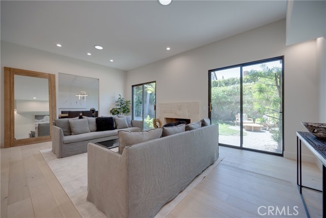 3 Bed Home for Sale in Encino, California