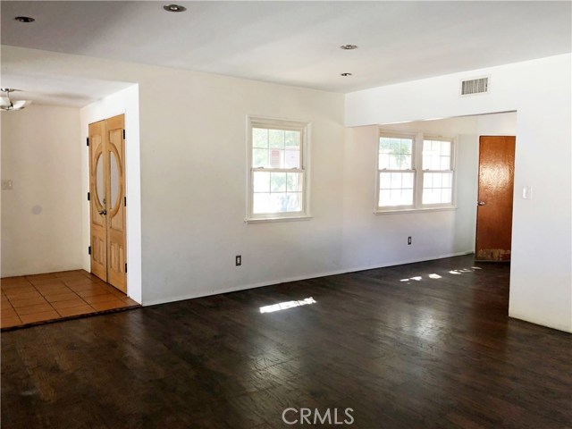 3 Bed Home for Sale in Granada Hills, California