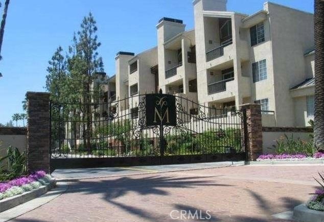 Photo for 21500 BURBANK Boulevard, 305, Woodland Hills, CA 91367 - Listing #SR-19282412 21500 BURBANK Boulevard, 305, Woodland Hills, CA 91367