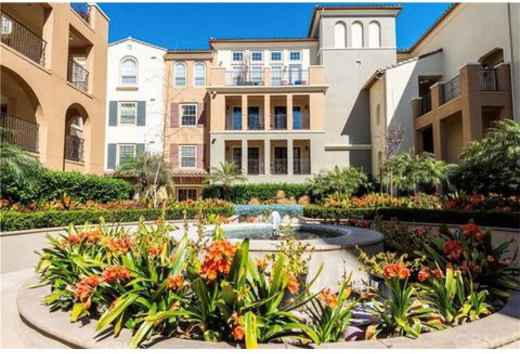 Photo of 12975 AGUSTIN PLACE #114, Playa Vista, CA 90094