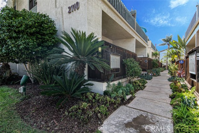 2110 Vanderbilt Lane, Redondo Beach, California 90278, 2 Bedrooms Bedrooms, ,2 BathroomsBathrooms,Residential,Sold,Vanderbilt,SR20203263
