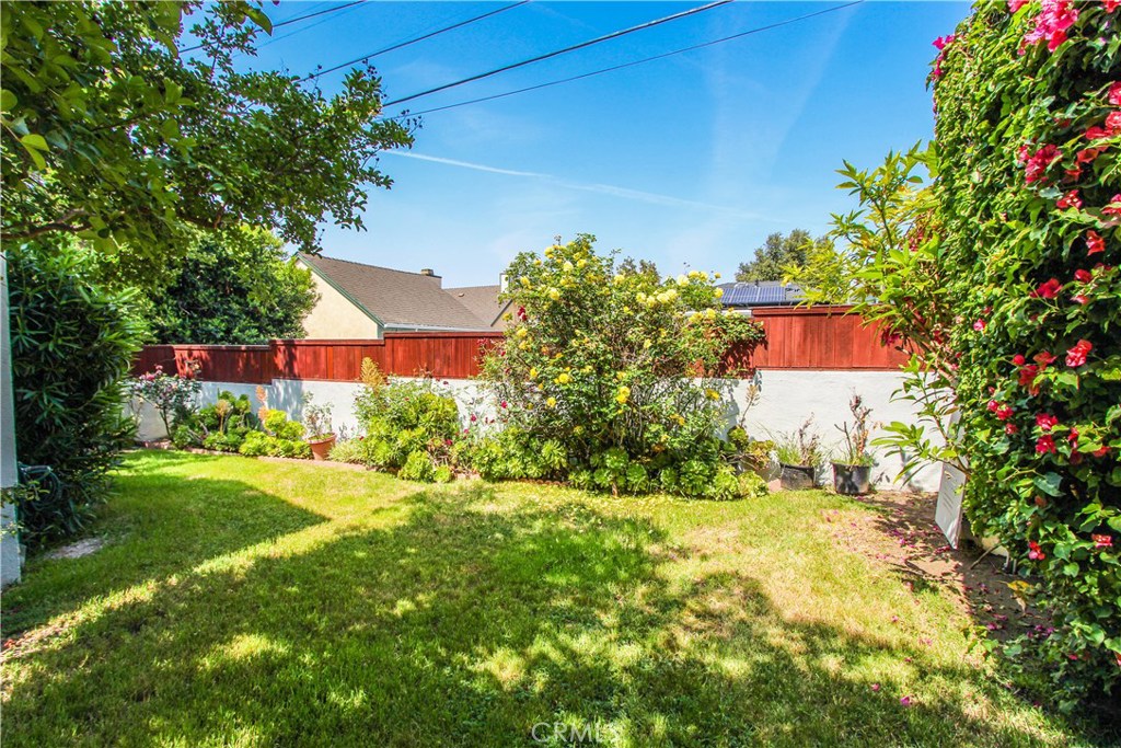 Photo for 1317 IDLEWOOD Road, Glendale, CA 91202 - Listing #SR-19113891 1317 IDLEWOOD Road, Glendale, CA 91202