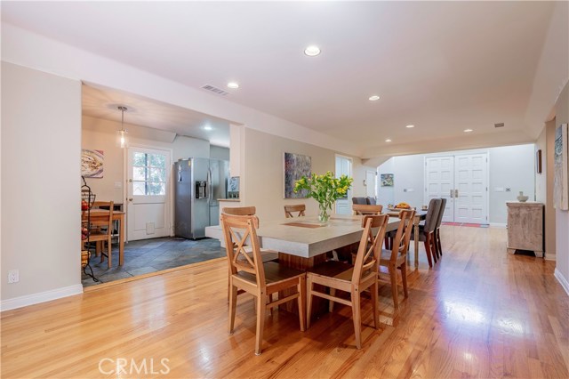 4 Bed Home for Sale in Sherman Oaks, California