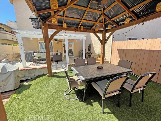3 Bed Home for Sale in Lake Balboa, California