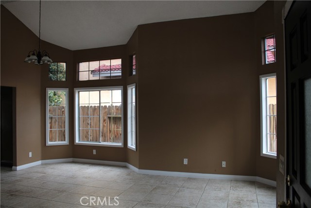 4 Bed Home for Sale in Palmdale, California