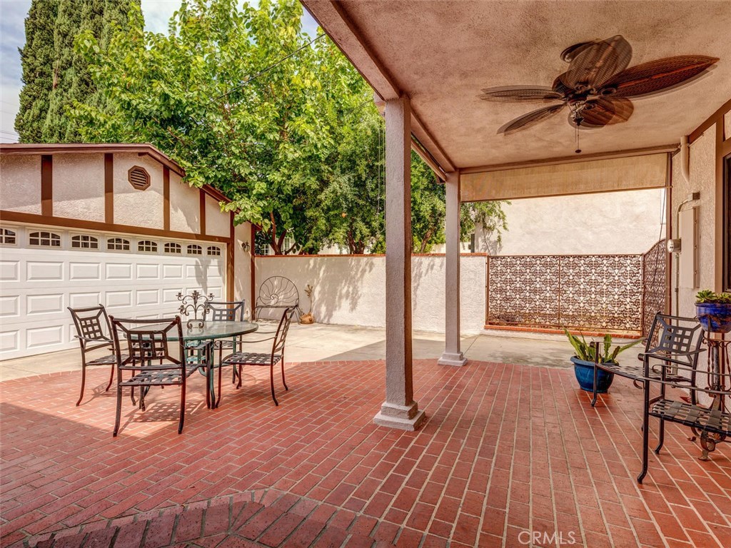 Photo for 1341 RAYMOND Avenue, Glendale, CA 91201 - Listing #SR-19221422 1341 RAYMOND Avenue, Glendale, CA 91201