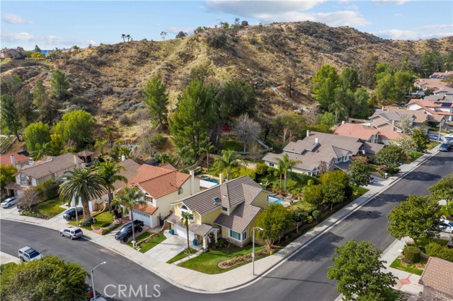 5 Bed Home for Sale in Saugus, California