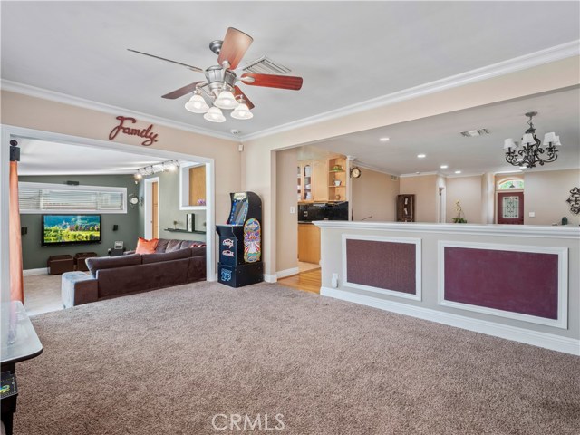 4 Bed Home for Sale in Sherman Oaks, California