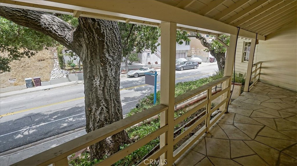Photo for 2592 E Chevy Chase Drive, Glendale, CA 91206 - Listing #SR-19139561 2592 E Chevy Chase Drive, Glendale, CA 91206
