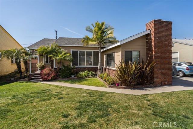 Detail Gallery Image 1 of 1 For 4507 Levelside Ave, Lakewood,  CA 90712 - 3 Beds | 1 Baths