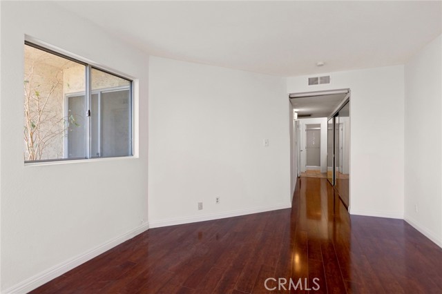 2 Bed Home for Sale in Calabasas, California