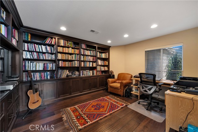 4 Bed Home for Sale in Calabasas, California
