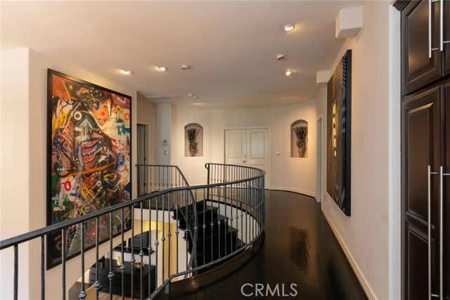 5 Bed Home for Sale in Valley Village, California