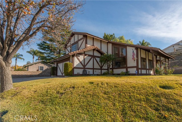 4 Bed Home for Sale in Newhall, California