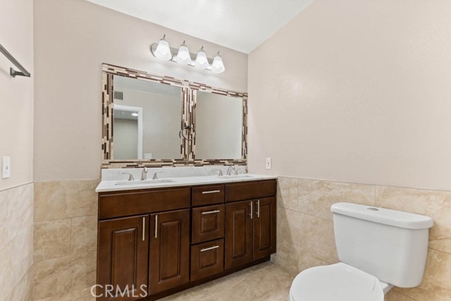 5 Bed Home for Sale in Granada Hills, California