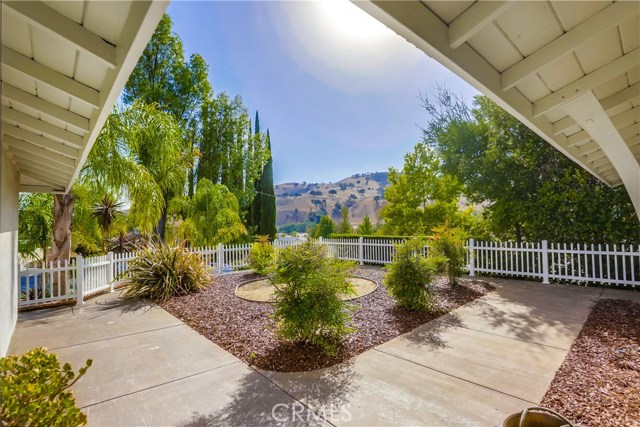 4 Bed Home for Sale in Calabasas, California