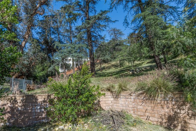 5 Bed Home for Sale in Granada Hills, California