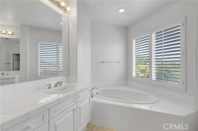 4 Bed Home for Sale in Saugus, California