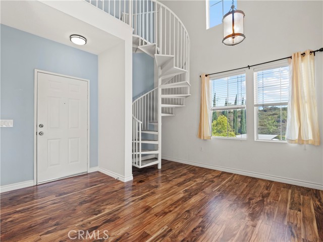 1 Bed Home for Sale in Saugus, California